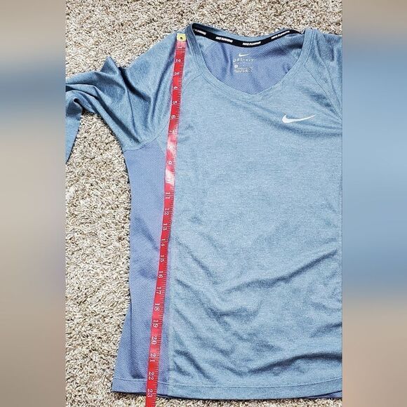 Nike Gray Long Sleeve Dry Fit T-Shirt - Picture 3 of 5